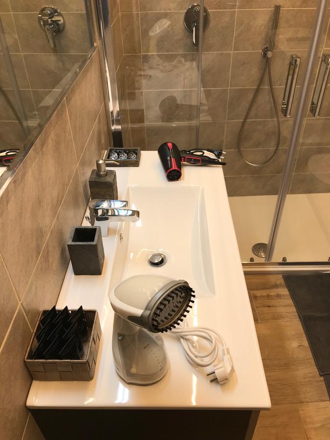 Sforza Apartment Near Duomo Milan Luaran gambar