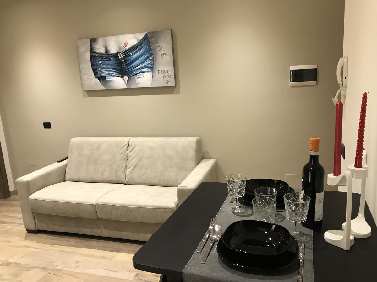 Sforza Apartment Near Duomo Milan Luaran gambar
