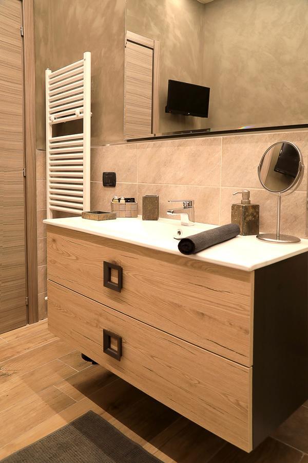 Sforza Apartment Near Duomo Milan Luaran gambar